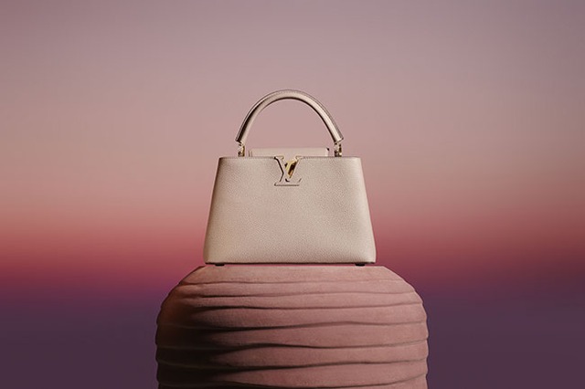 Chuyện về túi Capucines: Từ hành trình đầu tiên đến chiếc túi mang vẻ đẹp vượt thời gian của Louis Vuitton - Ảnh 1.
