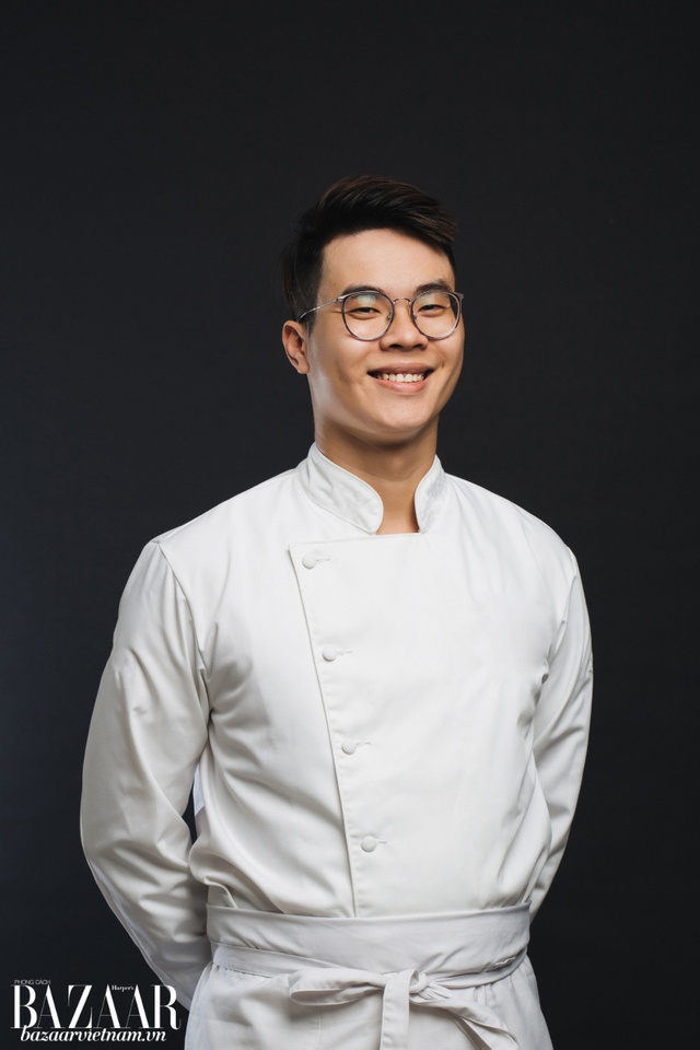 Chân dung đầu bếp trẻ lọt Forbes Vietnam under 30 năm 2022 : Từ bếp phụ không lương xứ Bắc Âu đến chủ nhà hàng đặc biệt, giúp thực khách trải nghiệm một thế giới khác - Ảnh 3.
