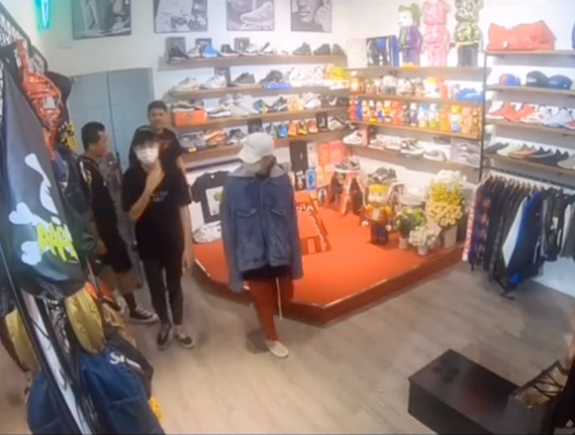 Cao thủ không bằng tranh thủ: Đã có shop bán áo Sơn Tùng chở Hải Tú đi chợ với giá ngã cây luôn rồi này - Ảnh 6.