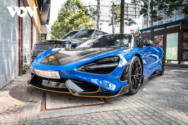 Cận cảnh McLaren 765LT với nhiều trang bị đắt đỏ, giá hơn 30 tỷ đồng tại Việt Nam - Ảnh 1.