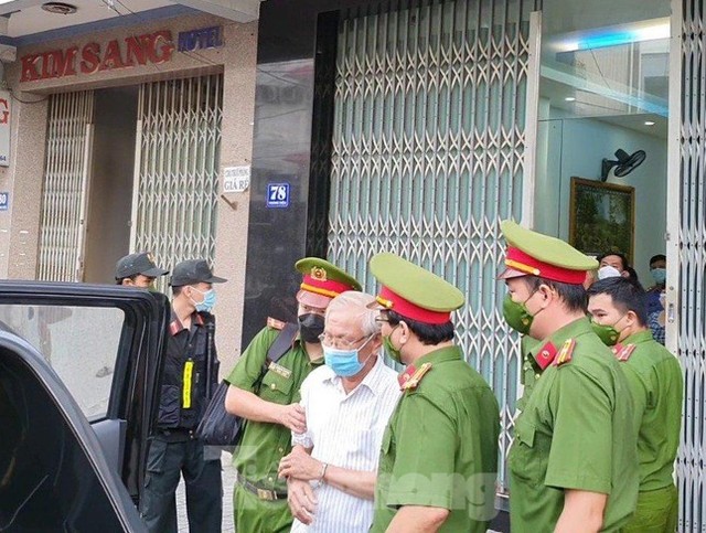  Hai cựu Chủ tịch Khánh Hoà bị truy tố khung hình phạt từ 5 - 12 năm tù  - Ảnh 7.