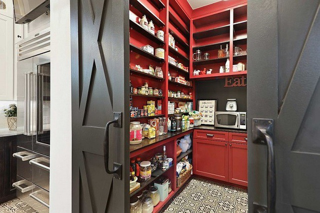 Muốn tiết kiệm không gian cho nhà bếp thì bạn hãy áp dụng ngay thiết kế tủ lưu trữ tối đa này - Ảnh 14.