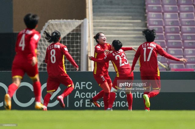 Tin vui đại thắng của bóng đá nước nhà: Chiến thắng 2-1 đưa đội tuyển nữ Việt Nam đến gần hơn với World Cup - Ảnh 1.