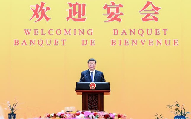 Chủ tịch Trung Quốc Tập Cận Bình phát biểu tại quốc yến, diễn ra chiều 5/2 trong Đại lễ đường Nhân dân (Bắc Kinh). Ảnh: Tân Hoa Xã