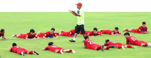 Mai Đức Chung: Tổ quốc gọi tên vị tướng già ném mình vào ly loạn để Việt Nam được lẫy lừng - Ảnh 2.