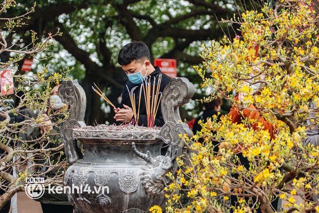 Ảnh: Người Hà Nội tấp nập tìm về Phủ Tây Hồ ngày đầu mở cửa trở lại - Ảnh 14.