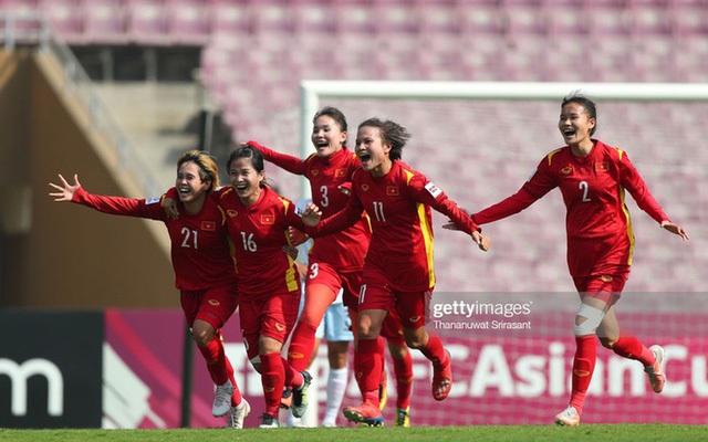 Tiết lộ câu nói giúp tuyển nữ Việt Nam giành vé đi World Cup 2023: "Cứ đá đi bác sẽ chịu trách nhiệm hết”