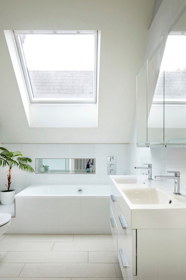 Tận dụng gác mái làm phòng tắm, ý tưởng thiết kế vừa đẹp vừa độc đáo - Ảnh 3.