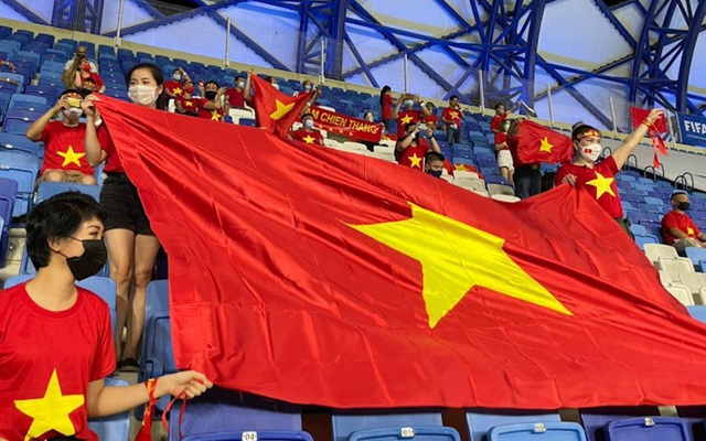 20.000 vé trận Việt Nam - Oman được bán ra nhưng người dân không mấy mặn mà