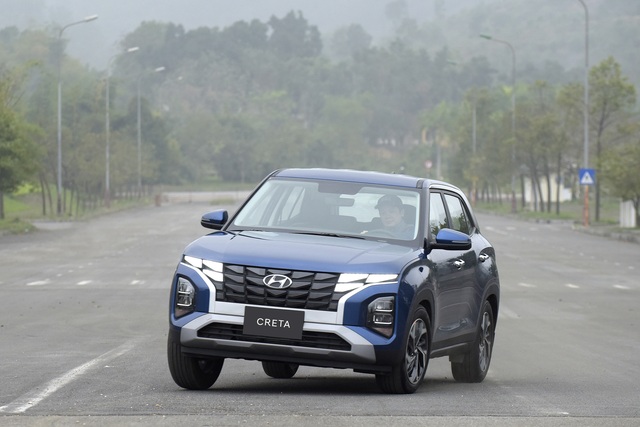 Hyundai Creta trở lại thị trường Việt Nam: 3 phiên bản, giá 620-730 triệu đồng, thách thức cực mạnh Kia Seltos, Toyota Corolla Cross - Ảnh 4.