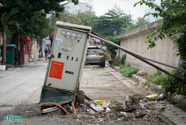  Dự án đường 815 tỷ đồng ở Hà Nội đắp chiếu 2 năm, nhiều nhà không dám mở cửa - Ảnh 6.