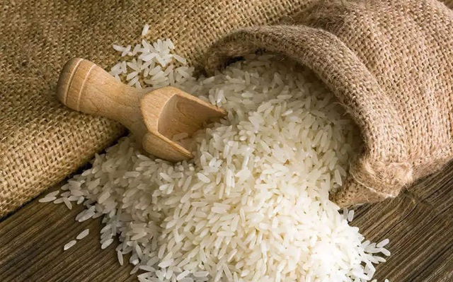 Nhu cầu sử dụng gạo làm thức ăn chăn nuôi tăng mạnh tại châu Á, làm dấy lên lo ngại về nguồn cung lương thực