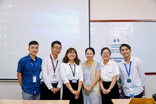 Nam sinh Khánh Hoà là thủ khoa kép đầu vào và đầu ra đại học: IELTS 8.0, học 4 – 5 tiếng/ngày và có quan điểm sống cực hay - Ảnh 5.