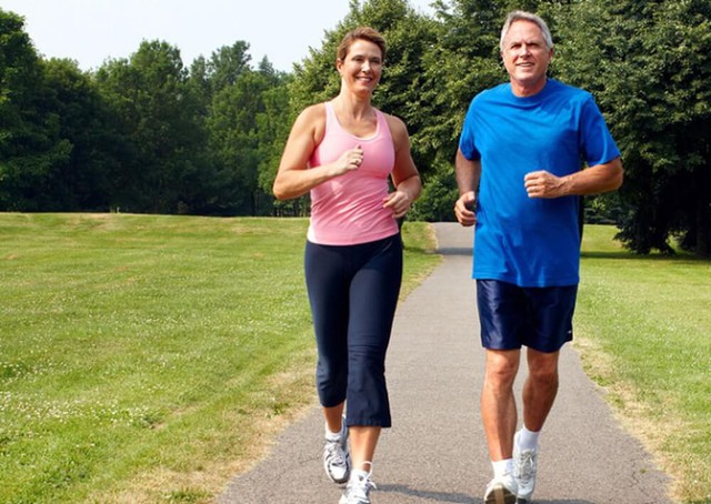40 phút chạy bộ mỗi ngày, sau 1 tháng cơ thể thay đổi đáng ngạc nhiên: Vóc dáng săn chắc, ngăn ngừa táo bón, đầu óc minh mẫn, tim phổi hoạt động “năng suất” - Ảnh 5.