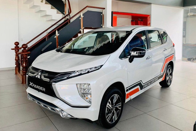  Mitsubishi Xpander giảm giá kỷ lục còn hơn 560 triệu đồng, quyết giữ ngôi vua doanh số trước bộ đôi Veloz và Avanza đang hot  - Ảnh 2.