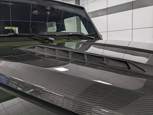 Mercedes-AMG G 63 thứ hai nâng cấp gói độ TopCar: Chủ xe chi hàng trăm triệu đồng ‘dát’ carbon quanh xe - Ảnh 3.