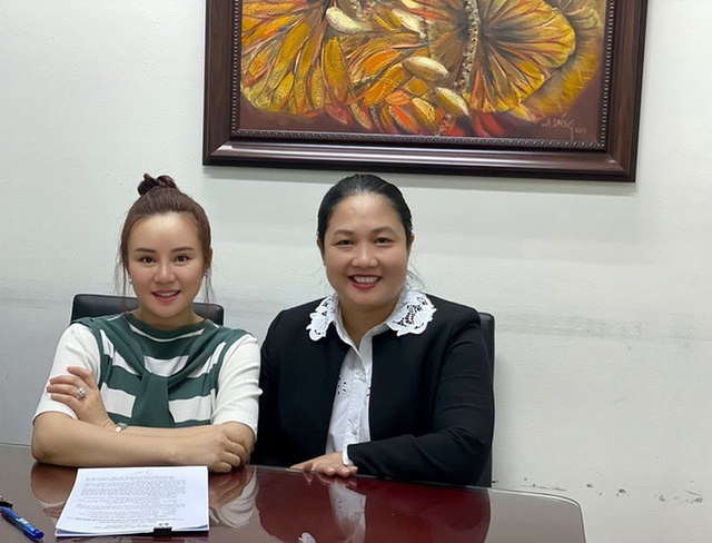  Công an TP.HCM khởi tố bắt giam bà Nguyễn Phương Hằng từ đơn tố giác của ca sĩ Vy Oanh - Ảnh 1.