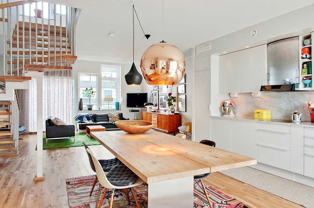 Mạnh tay mua hai căn hộ ở hai tầng liền nhau rồi cải tạo thành không gian đẹp tinh tế với phong cách tối giản - Ảnh 2.