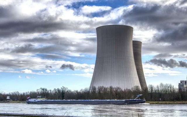 Các tỷ phú công nghệ tìm đến hạt nhân giữa lúc cận kề khủng hoảng năng lượng