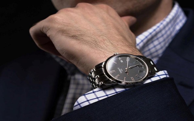 Vì sao người giàu thích đồng hồ sang trọng? Câu trả lời không chỉ xuất phát từ lí do tài chính - Ảnh 2.
