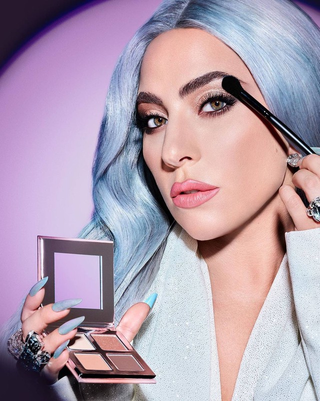 How rich is the unique businessman Lady Gaga: Has assets of more than 7.3 trillion VND, spends money on real estate, expensive cars, spends more than 1.3 billion VND to buy 27 Koi fish - Photo 3.