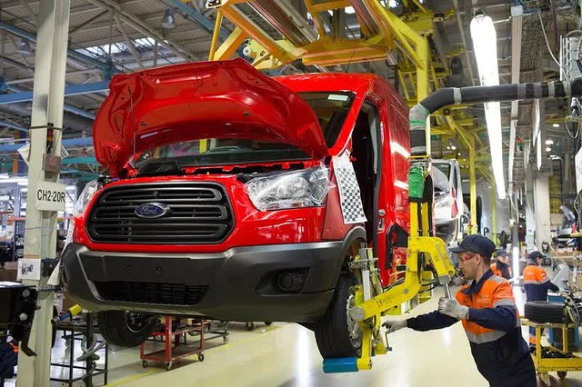 Ford ngừng hoạt động sản xuất tại Nga - Ảnh 1.