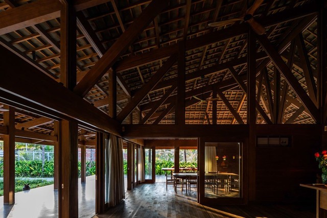 Công trình gỗ đầu tiên của KTS Võ Trọng Nghĩa tại Việt Nam: Các không gian kết nối liên hoàn, hòa quyện với cảnh quan thiên nhiên đậm nét truyền thống - Ảnh 7.
