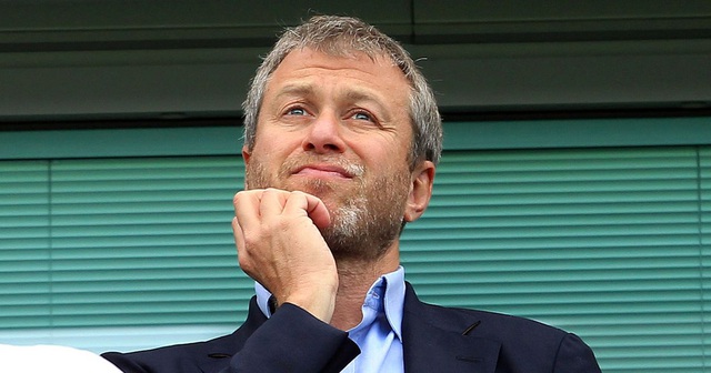 Không phải tỉ phú Thụy Sỹ, chủ mới của Chelsea giàu hơn cả chủ tịch PSG - Ảnh 1.
