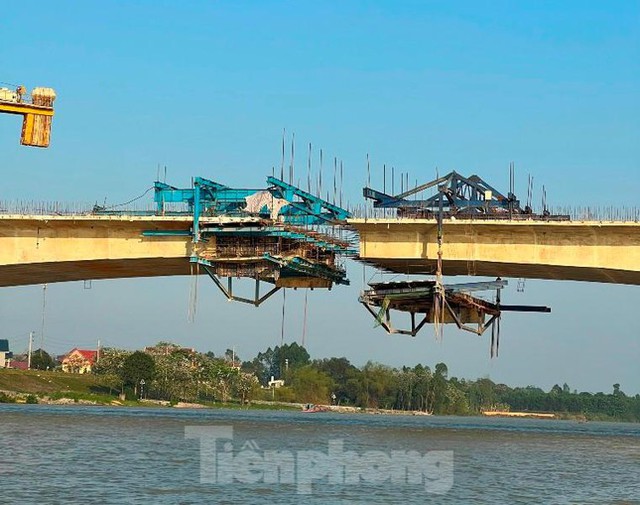  Hình hài cầu cao tốc Bắc - Nam vượt sông Chu tại Thanh Hóa  - Ảnh 3.