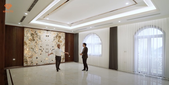 Siêu biệt thự 500 m2 chịu chơi bậc nhất Thái Nguyên: Bộ sofa cỡ đại đắt bằng cả một căn chung cư, phòng ăn gây ấn tượng mạnh mẽ với bức tường vô cùng đặc biệt - Ảnh 29.