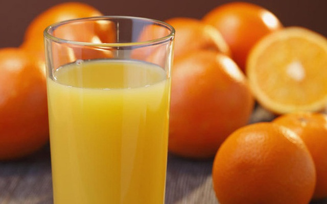F0 uống nước cam giúp hồi phục nhanh: Nhưng có 4 thời điểm phải tránh - 5 kiểu người không nên uống kẻo gây hại nhiều cơ quan của cơ thể - Ảnh 2.