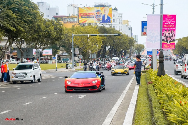 Đi tìm hiểu dàn siêu xe gần 300 tỷ đồng của bạn đại gia Hoàng Kim Khánh: Toàn hàng hiếm tại Việt Nam, giá thấp nhất hơn 8 tỷ đồng - Ảnh 15.