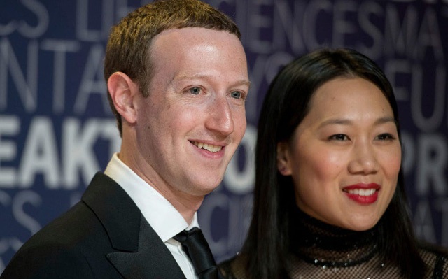 Bố trẻ Mark Zuckerberg hé lộ quan điểm dạy dỗ hai cô con gái “rượu”, tiết lộ một chi tiết đặc biệt: Dạy con code mỗi tối!