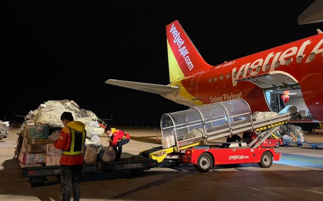 Vietjet: Doanh thu vận chuyển hàng hóa năm 2021 tăng trưởng phi mã 200% lên gần 3.000 tỷ đồng