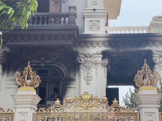  Hiện trường vụ cháy ‘lâu đài’ hàng trăm tỷ ở Quảng Ninh  - Ảnh 9.