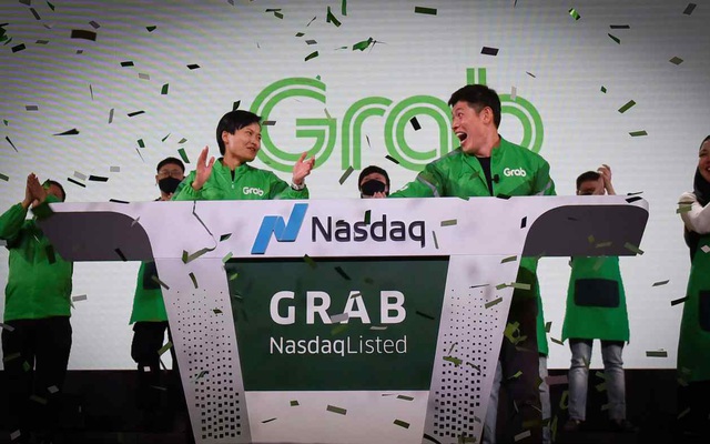 Chỉ sau 5 tháng IPO, giá trị của Grab giảm gần 70% từ 40 tỷ xuống dưới 13 tỷ USD, thấp hơn cả số tiền huy động được từ các vòng gọi vốn