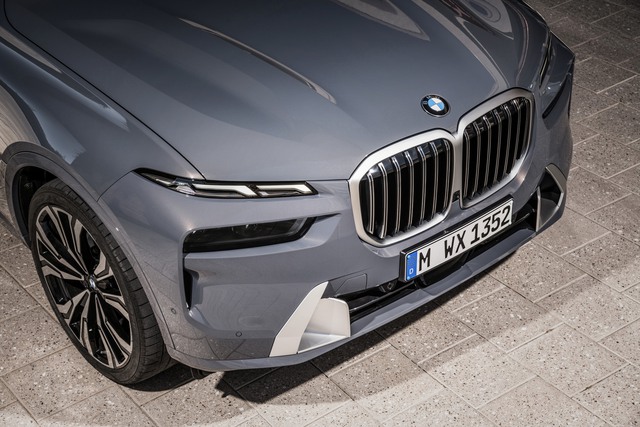 BMW X7 2023 vén màn - không gây tranh cãi về thiết kế đời không nể - Ảnh 6.