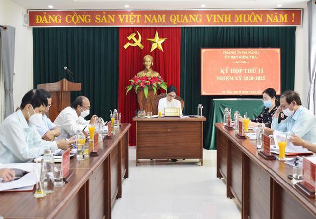  Đà Nẵng xem xét kỷ luật cựu Chủ tịch quận Liên Chiểu  - Ảnh 2.