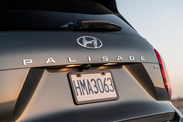 Hyundai Palisade 2023 ra mắt: SUV 3 hàng ghế nhiều công nghệ, đối đầu Ford Explorer - Ảnh 15.