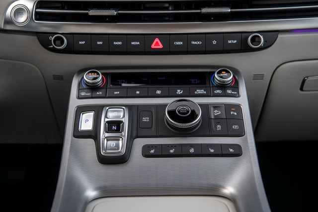 Hyundai Palisade 2023 ra mắt: SUV 3 hàng ghế nhiều công nghệ, đối đầu Ford Explorer - Ảnh 11.