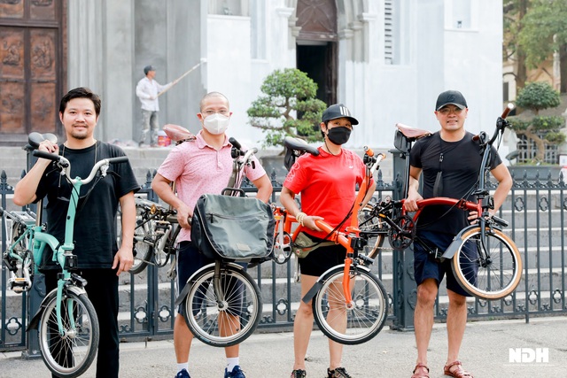 Người Hà Nội chi trăm triệu chơi xe đạp gấp hàng hiệu - Ảnh 7.
