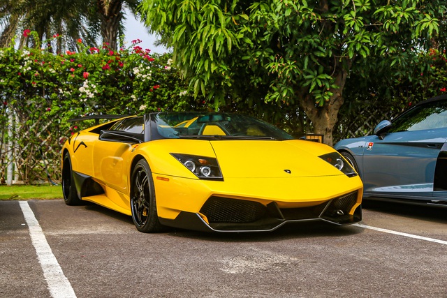 Cận cảnh Lamborghini Murcielago Roadster độc nhất Việt Nam độ cực độc của đại gia phố núi tại VietRally - Ảnh 2.