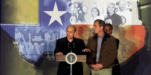 Tới Texas, ông Putin nói về điều ông không ngờ tới trong cuộc gặp với ông Bush - Ảnh 2.