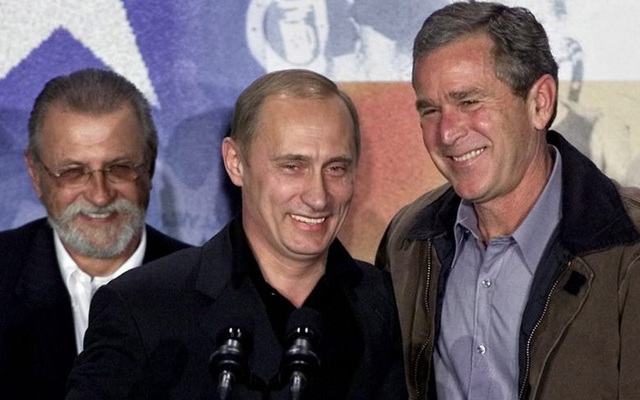 Tới Texas, ông Putin nói về điều "ông không ngờ tới" trong cuộc gặp với ông Bush