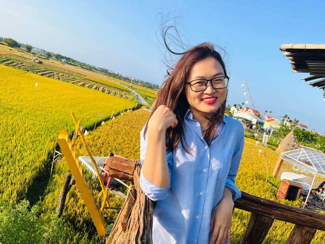 Xu hướng du lịch năm nay không phải view biển hay view đồi, mà chính là đi tìm BỜ RUỘNG hay CÁNH ĐỒNG xanh mướt mắt - Ảnh 2.