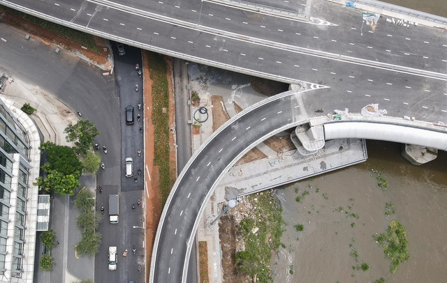  Cận cảnh cây cầu hơn 3.000 tỉ nối quận 1 và TP. Thủ Đức sẵn sàng thông xe vào 30/4 - Ảnh 6.