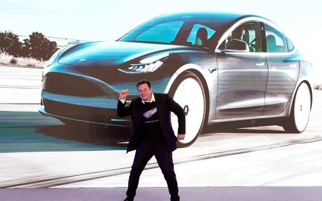 Nhu cầu xe điện bùng nổ, doanh thu bán xe quý 1 của Tesla tăng 87%, còn thu thêm gần 700 triệu từ bán tín chỉ phát thải