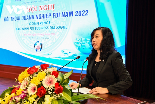 Bắc Ninh đối thoại tháo gỡ khó khăn cho doanh nghiệp FDI năm 2022 - Ảnh 1.