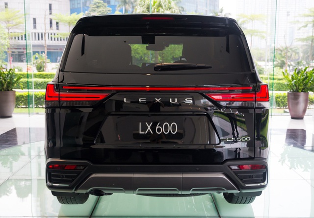 Thêm 1,1 tỷ đồng, đây là đẳng cấp của Lexus LX 600 VIP vừa về Việt Nam: Ghế sau bạt ngàn tính năng cho ông chủ - Ảnh 13.