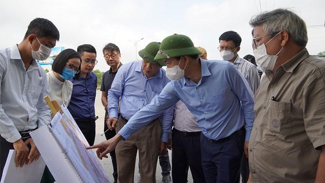 Quảng Trị sẽ hoàn thành giải phóng mặt bằng cho khu công nghiệp hơn 2.000 tỷ đồng trong tháng 8 - Ảnh 1.